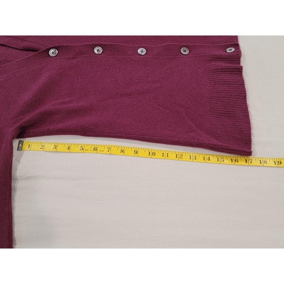 C By Bloomingdales 100% 2 Ply Cashmere Wine Color V Neck Cardigan L - Picture 9 of 10